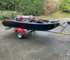 Pack d'Expo Barque Falco 360 Blacky + Remorque GT Grand Tourisme + 2 sièges + 1 moteur électrique