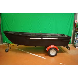 Modèle d'Expo Barque Spécialiste 350 Blacky + Remorque GT Grand Tourisme